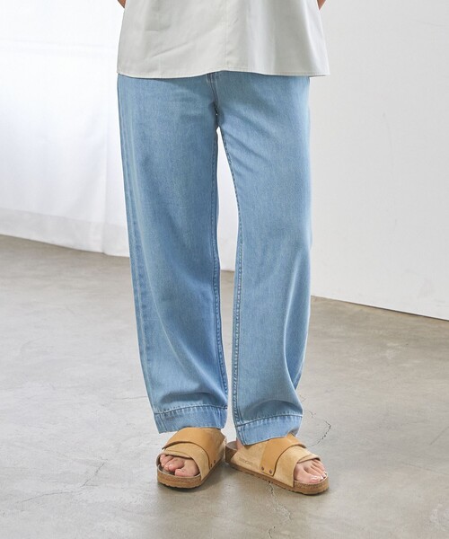 J.PRESS YORK STREET(ジェイプレスヨークストリート)の「【WOMEN】ソフトワイドデニム パンツ(デニムパンツ・レディース・ネイビー系/ダルブルー系・SMALL/MEDIUM/LARGE)」の1枚目の写真