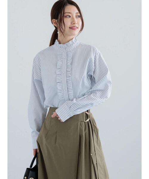 Te chichi(テチチ)の「メタルボタンスタンドフリルブラウス《2025spring catalog item》(シャツ/ブラウス・レディース・グレー/オフホワイト/サックスブルー・F)」の16枚目の写真