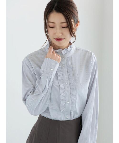 Te chichi(テチチ)の「メタルボタンスタンドフリルブラウス《2025spring catalog item》(シャツ/ブラウス・レディース・グレー/オフホワイト/サックスブルー・F)」の19枚目の写真