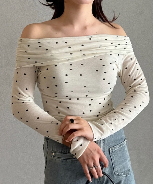 efill(エフィル)の「フェミニン ドット オフショルダー トップス(Tシャツ/カットソー・レディース・アイボリー・FREE)」の8枚目の写真