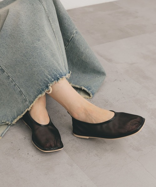 KBF（ケイビーエフ）の「ギャザートゥメッシュシューズ（その他シューズ・レディース・ピンク/ブラック・37/38）」の3枚目の写真