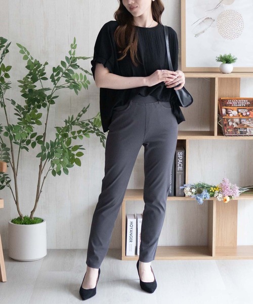 NAVY(ネイビー)の「nAvy SARARI フローズン ストレートパンツ 冷感、【ドライ UVカット ストレッチ】(その他パンツ・レディース・ブラウン/ブルー系/ネイビー系/ブラック/グレー/オリーブ・S/M/L)」の14枚目の写真