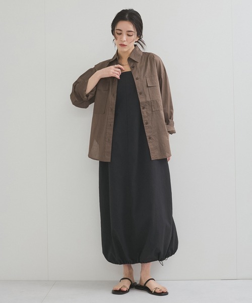 le cercle ADAM ET ROPE'(ルセルクルアダムエロペ)の「コットンオーガンジーシャツ(シャツ/ブラウス・レディース・ブラック/ブラウン/ターコイズブルー/キナリ・FREE)」の8枚目の写真