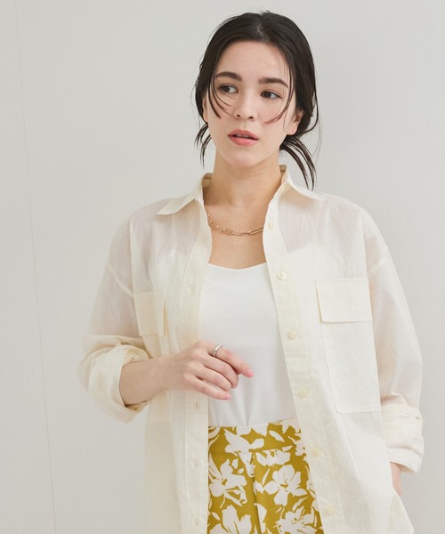 le cercle ADAM ET ROPE'(ルセルクルアダムエロペ)の「コットンオーガンジーシャツ(シャツ/ブラウス・レディース・ブラック/ブラウン/ターコイズブルー/キナリ・FREE)」の11枚目の写真
