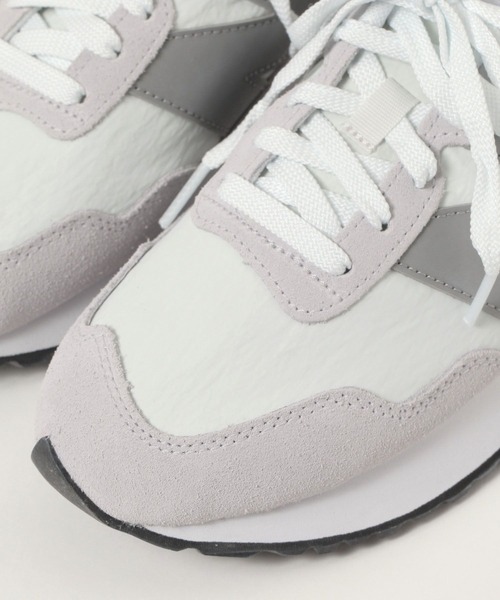 NEW BALANCE(ニューバランス)の「WEB限定/New Balance/WS237NB/453403(その他シューズ・レディース・ベージュ/グレー・LARGE/MEDIUM)」の6枚目の写真