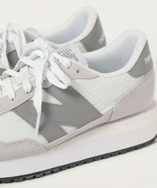 NEW BALANCE(ニューバランス)の「WEB限定/New Balance/WS237NB/453403(その他シューズ・レディース・ベージュ/グレー・LARGE/MEDIUM)」の8枚目の写真