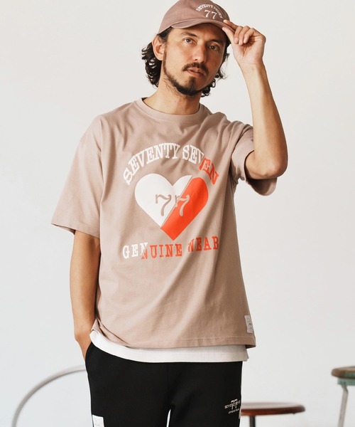 seventy seven(セブンティセブン)の「mt9665-middle onz over size S-S t-shirts(heartGW) Tシャツ(Tシャツ/カットソー・メンズ・ホワイト/スモークピンク/ブラック/グレイッシュブルー・S/M/L/XL)」の4枚目の写真