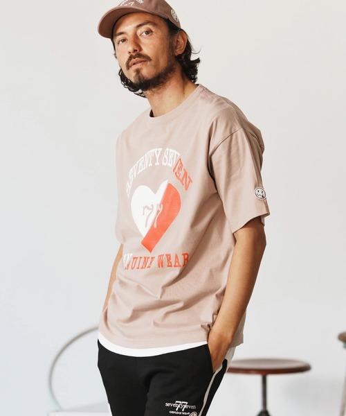 seventy seven(セブンティセブン)の「mt9665-middle onz over size S-S t-shirts(heartGW) Tシャツ(Tシャツ/カットソー・メンズ・ホワイト/スモークピンク/ブラック/グレイッシュブルー・S/M/L/XL)」の10枚目の写真