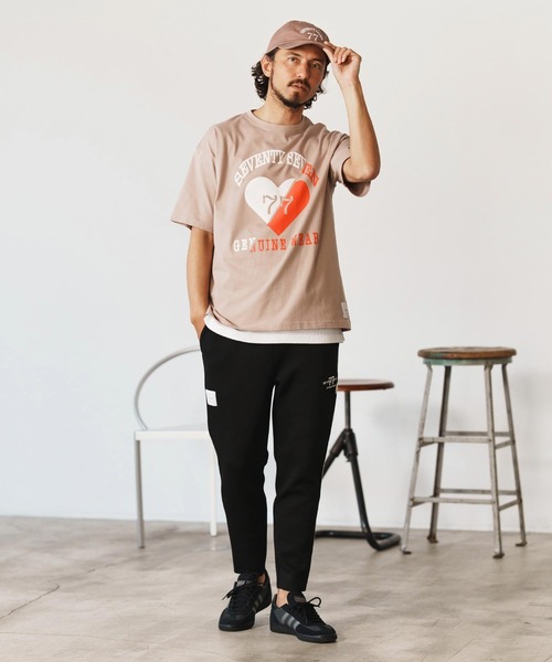seventy seven(セブンティセブン)の「mt9665-middle onz over size S-S t-shirts(heartGW) Tシャツ(Tシャツ/カットソー・メンズ・ホワイト/スモークピンク/ブラック/グレイッシュブルー・S/M/L/XL)」の11枚目の写真