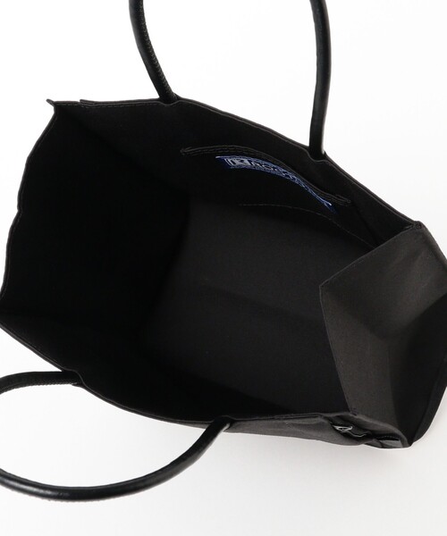 bpr BEAMS(ビーピーアール ビームス )の「ROOTOTE / RO.A5.TOFU-2B スクエア バッグ(トートバッグ・レディース・ホワイト/ブラック・ONE SIZE)」の11枚目の写真