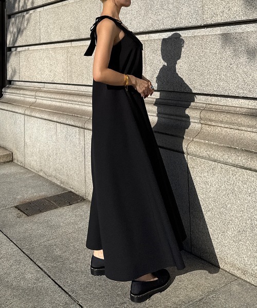 JENNE(ジェンヌ)の「肩ベロアリボンワンピース(ワンピース・レディース・ネイビー/ブラック・SMALL/MEDIUM/LARGE)」の8枚目の写真
