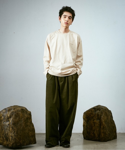 Dulcamara（ドゥルカマラ）の「バルーンロンT（Tシャツ/カットソー・メンズ・グレイッシュベージュ/ブラック/チャコールグレー・0/1）」の8枚目の写真