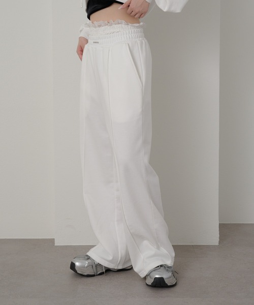 RAY CASSIN（レイカズン）の「【セットアイテム/セットアップ対応】ウエストレースレイヤードスウェットパンツ（スウェットパンツ・レディース・グレー/ホワイト/ブラック系その他2/ホワイト系その他・FREE/L）」の11枚目の写真