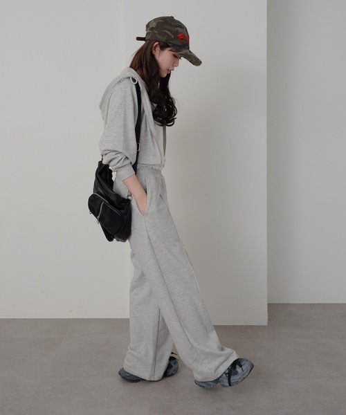 RAY CASSIN（レイカズン）の「【セットアイテム/セットアップ対応】ウエストレースレイヤードスウェットパンツ（スウェットパンツ・レディース・グレー/ホワイト/ブラック系その他2/ホワイト系その他・FREE/L）」の15枚目の写真