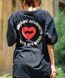 BANKS（バンクス）の「DESIGN TEE/BANKS JOURNAL(バンクスジャーナル)ハートプリント半袖デザインT-シャツ（Tシャツ/カットソー）」