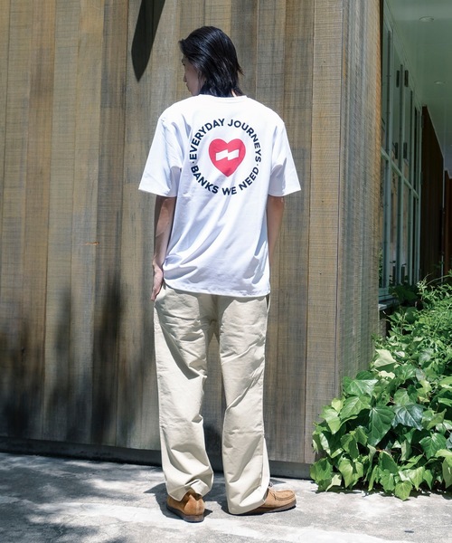 BANKS（バンクス）の「DESIGN TEE/BANKS JOURNAL(バンクスジャーナル)ハートプリント半袖デザインT-シャツ（Tシャツ/カットソー・メンズ・ブルー系その他/オフホワイト/ブラック・MEDIUM/LARGE/X-LARGE）」の5枚目の写真