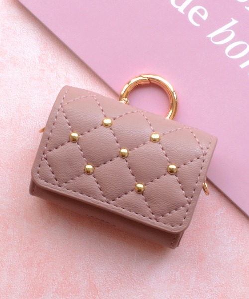 CECIL McBEE（セシルマクビー）の「AirPods Pro ケース セシルマクビー [キルティングケース]（ヘッドフォン/イヤホン・レディース・ベージュ/モカ/ブラック/スモークピンク/グレー・A）」の5枚目の写真