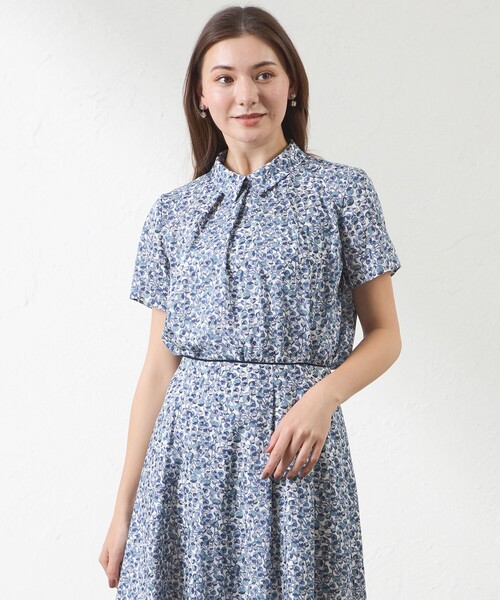 amaca（アマカ）の「Eliza's シャツカラーブラウス（シャツ/ブラウス・レディース・ピンク/ブルー系その他4・40/38）」の2枚目の写真