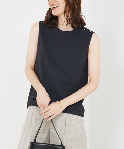 qualite（カリテ）の「コクーンノースリーブ/夏服/オフィスカジュアル/ノースリーブトップス（タンクトップ・レディース・オフホワイト/ネイビー/ブラック・フリー）」の3枚目の写真