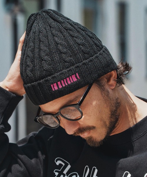 felkod(フィルコッド)の「mko12920- Barcode Embroidery Cable Knit Cap ケーブルニットキャップ(ニットキャップ/ビーニー・メンズ・ピンク系その他/グレー/ブラック×ピンク/ブラック×ホワイト・FREE)」の13枚目の写真