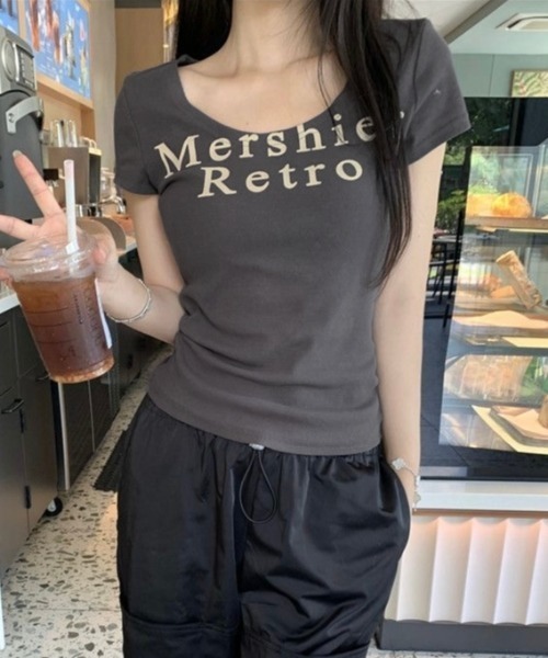 LADY LIKE(レディライク)の「ラウンドネックロゴTシャツ(Tシャツ/カットソー・レディース・チャコールグレー/ベージュ・M)」の13枚目の写真