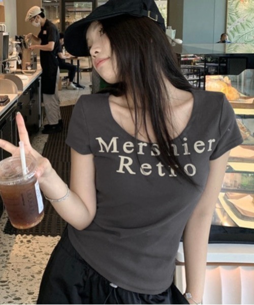 LADY LIKE(レディライク)の「ラウンドネックロゴTシャツ(Tシャツ/カットソー・レディース・チャコールグレー/ベージュ・M)」の11枚目の写真