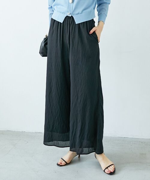 le.coeur blanc(ルクールブラン)の「リネンライクシアーボイルイージーパンツ(その他パンツ・レディース・ブラウン/ブラック・38)」の5枚目の写真