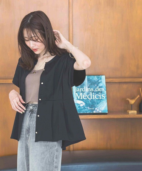 GLOBAL WORK（グローバルワーク）の「リッチクリーンペプラム/289379（Tシャツ/カットソー・レディース・ブラック/グレイッシュベージュ/グリーン系その他7・LARGE/MEDIUM）」の2枚目の写真