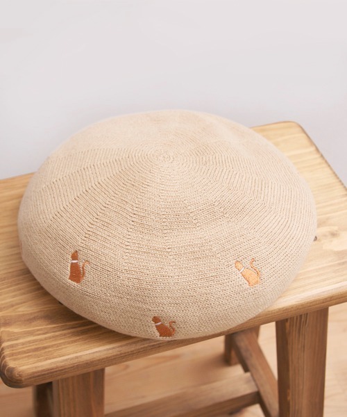 polcadot（ポルカドット）の「ねこ刺繍サーモベレー（ハンチング/ベレー帽・レディース・グレー/ブラック/ベージュ・FREE）」の8枚目の写真