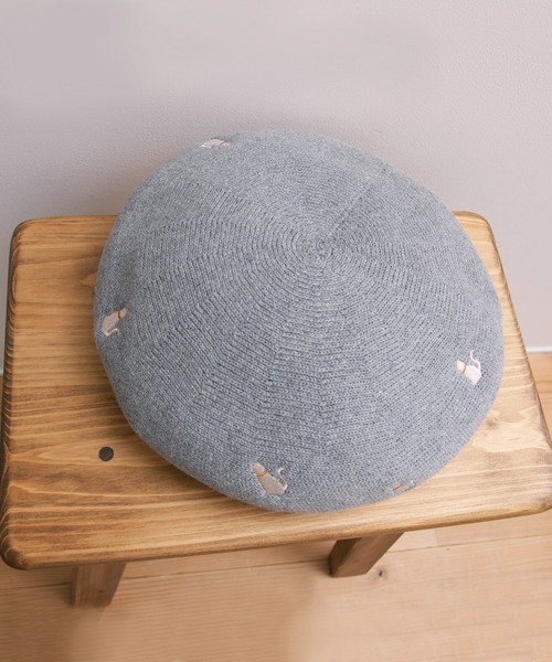 polcadot（ポルカドット）の「ねこ刺繍サーモベレー（ハンチング/ベレー帽・レディース・グレー/ブラック/ベージュ・FREE）」の4枚目の写真