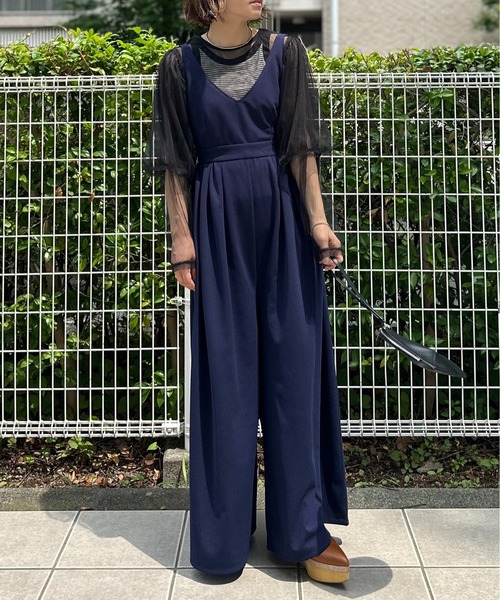 mi via loca（ミヴィアロカ）の「ボリュームギャザーサロペット（サロペット/オーバーオール・レディース・ブラック/ネイビー・FREE）」の10枚目の写真