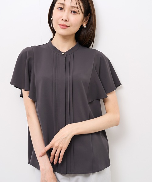 ROPE' PICNIC(ロペピクニック)の「【防汚加工】ピンタックフレアスリーブブラウス/通勤対応(シャツ/ブラウス・レディース・チャコールグレー/オフホワイト/サックスブルー/ピンク系その他/ネイビー・36/38)」の9枚目の写真