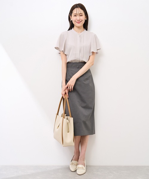 ROPE' PICNIC(ロペピクニック)の「【防汚加工】ピンタックフレアスリーブブラウス/通勤対応(シャツ/ブラウス・レディース・チャコールグレー/オフホワイト/サックスブルー/ピンク系その他/ネイビー・36/38)」の16枚目の写真