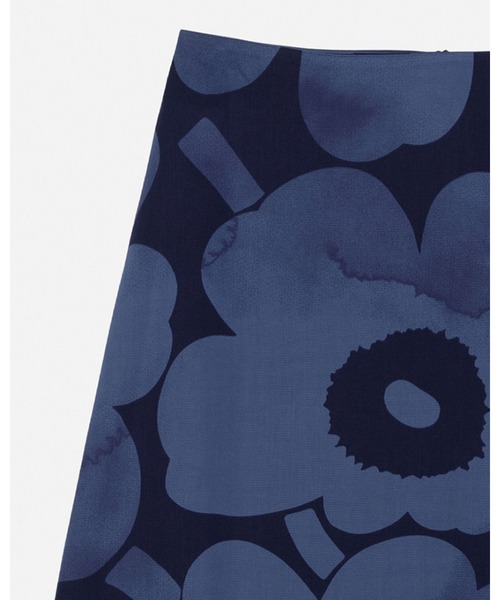 marimekko(マリメッコ)の「Korkeat Akvarelli Unikko / skirt(スカート・レディース・ネイビー・38/40/34/36)」の8枚目の写真