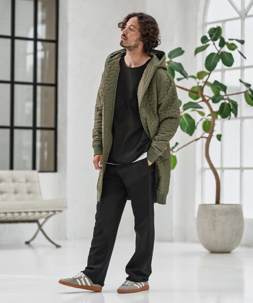 CAMBIO（カンビオ）の「mj10869-Star Pattern Quilted Hoodie Coat コート（その他アウター・メンズ・ブラック/オリーブ・S/M/L）」の3枚目の写真