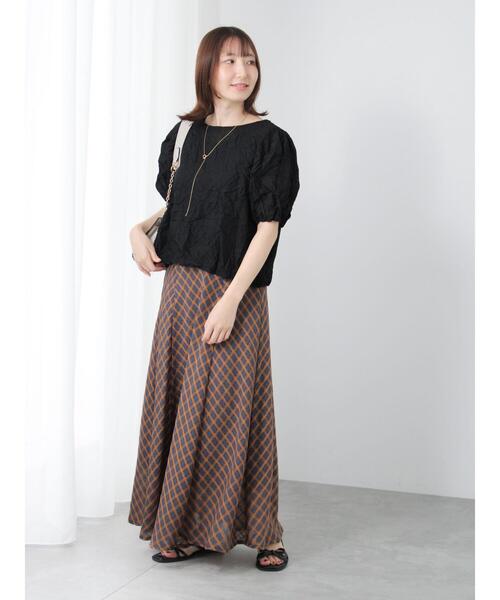 Te chichi TERRASSE(テチチテラス)の「しわ加工前後2WAYブラウス(シャツ/ブラウス・レディース・レッド/オフホワイト/ブラック・F)」の7枚目の写真