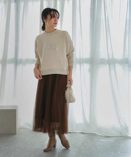 Bou Jeloud(ブージュルード)の「シルバーロゴ裏毛プルオーバー(スウェット・レディース・ブラック/アイボリー・38)」の3枚目の写真