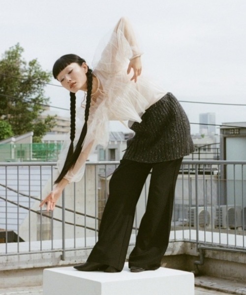 HONEY MI HONEY(ハニーミーハニー)の「tulle puff sleeve cardigan(カーディガン/ボレロ・レディース・ベージュ/ピンク/ブラック・FREE)」の6枚目の写真