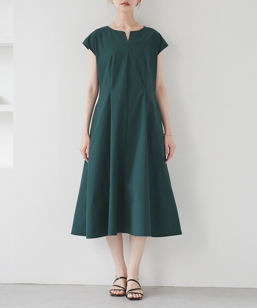 ROPE' PICNIC(ロペピクニック)の「【吸水速乾】ウエストタックカットワンピース(ワンピース・レディース・ブラック/グリーン・38/36)」の20枚目の写真