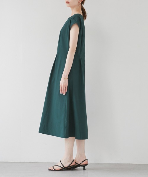 ROPE' PICNIC(ロペピクニック)の「【吸水速乾】ウエストタックカットワンピース(ワンピース・レディース・ブラック/グリーン・38/36)」の21枚目の写真