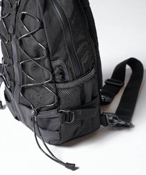 MAKAVELIC（マキャベリック）の「Cocoon 5 Body Bag（ショルダーバッグ・メンズ・ブラック/ブラック×ベージュ・ONESIZE）」の10枚目の写真