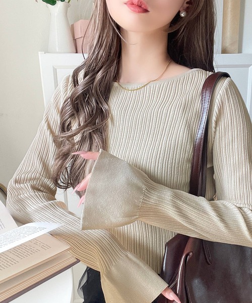 classicalelf(クラシカルエルフ)の「シンプルに差をつける、袖口フレアの美ライン。ランダムリブボートネックニット(ニット/セーター・レディース・ブラウン/レッド/ブルー/チャコール/ベージュ/アイボリー/ブラック・SMALL/MEDIUM/LARGE/X-LARGE)」の5枚目の写真