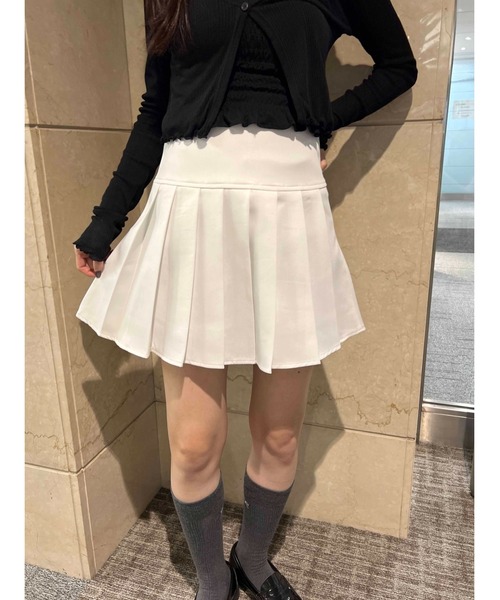 PHILLY(フィリー)の「切替プリーツスカート(スカート・レディース・グレー/ブラック/ホワイト・SMALL/MEDIUM)」の4枚目の写真