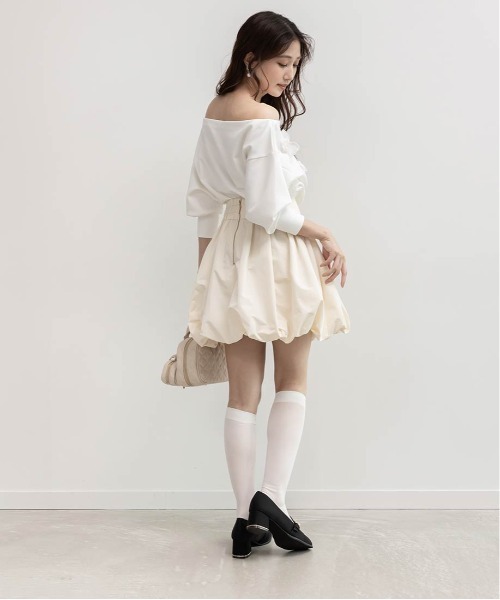 RANDA(ランダ)の「バルーンミニスカート(スカート・レディース・クリーム/ブラック/グレイッシュベージュ・1/0)」の19枚目の写真