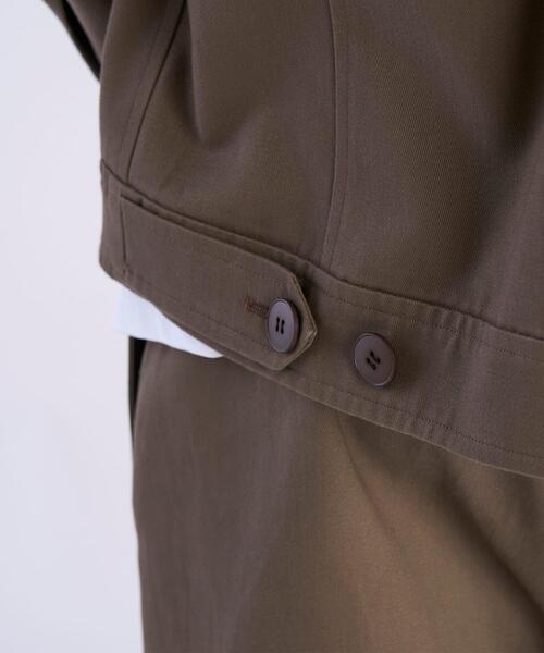 agnes b.（アニエスベー）の「メンズ コットン 長袖 ジップアップジャケット ”Chet”（ブルゾン・メンズ・グレー系その他・2/1）」の13枚目の写真