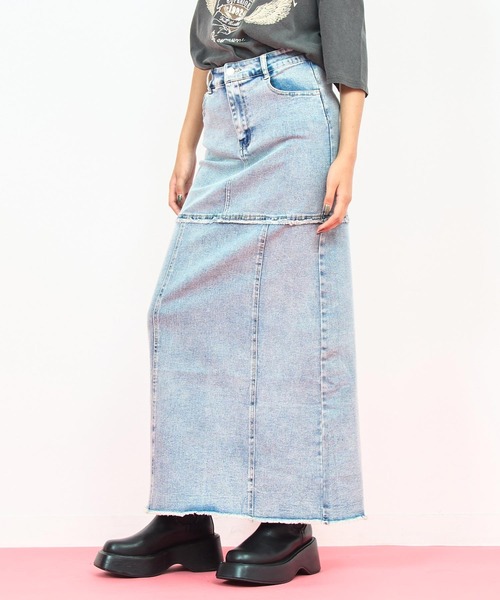 ANAP(アナップ)の「ウォッシュ 加工 カットオフ デニム ロング スカート(スカート・レディース・ブラック/ブルー・M/S)」の10枚目の写真