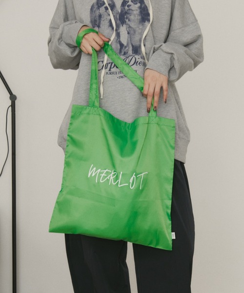 MERLOT(メルロー)の「MERLOTオリジナルロゴトートバッグ/エコバッグ(トートバッグ・レディース・ブルー/グリーン/オレンジ・FREE)」の20枚目の写真