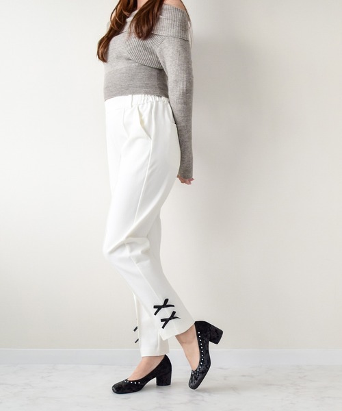 Bridget Birkin(ブリジットバーキン)の「【Bridget Birkin】トップラインビジューオブリークパンプス(551051)(パンプス・レディース・ベージュ系その他/ブラック系その他/ブラウン系その他・23.5/24/22.5/23/24.5)」の16枚目の写真