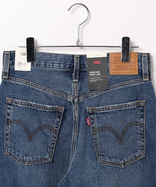 Levi's（リーバイス）の「【Levi's(R)（リーバイス(R)）】RIBCAGE WIDE（デニムパンツ・レディース・インディゴブルー・SMALL/MEDIUM）」の7枚目の写真