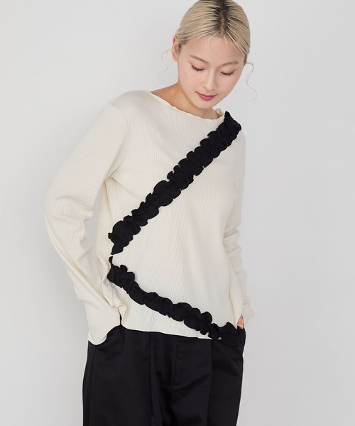 forksy.(フォルクシー)の「【forksy.】フリルデザインメローリブ長袖トップス(Tシャツ/カットソー・レディース・チャコールグレー/アイボリー/ブラック・FREE)」の16枚目の写真